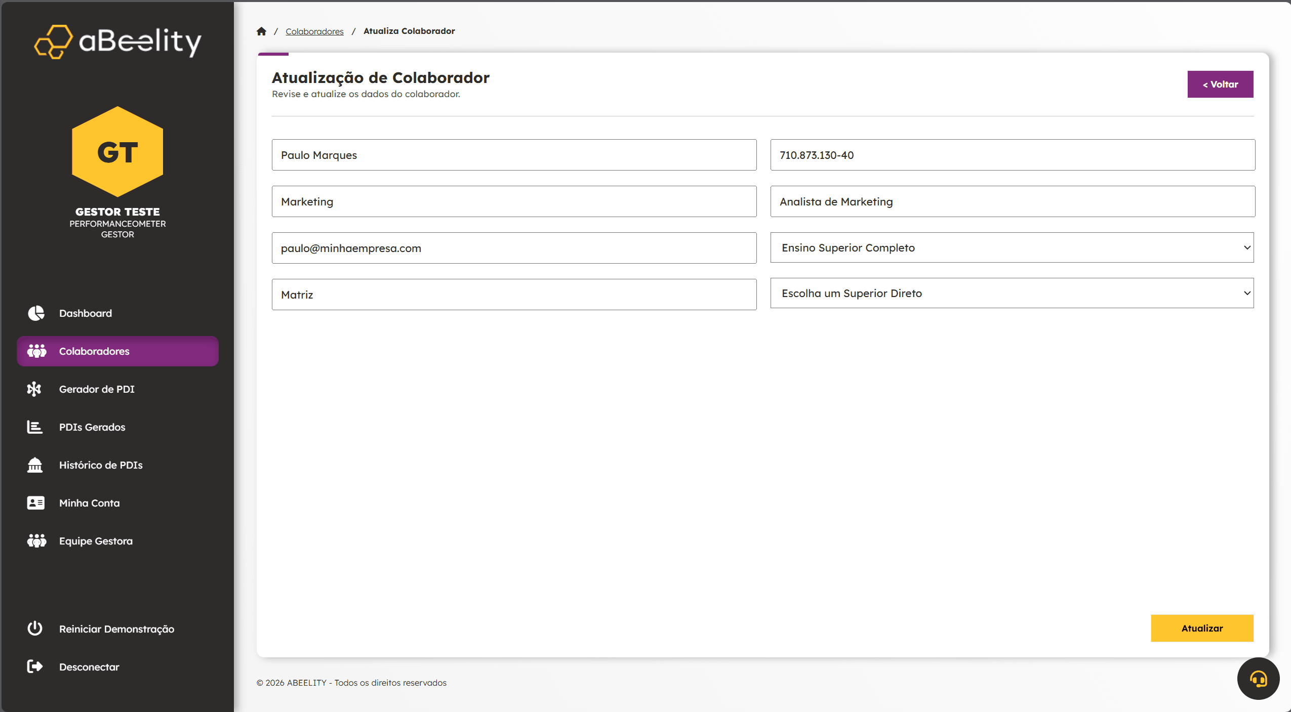 Ao clicar em "Novo Colaborador", você será redirecionado para este formulário. Após o preenchimento, é só clicar em SALVAR.